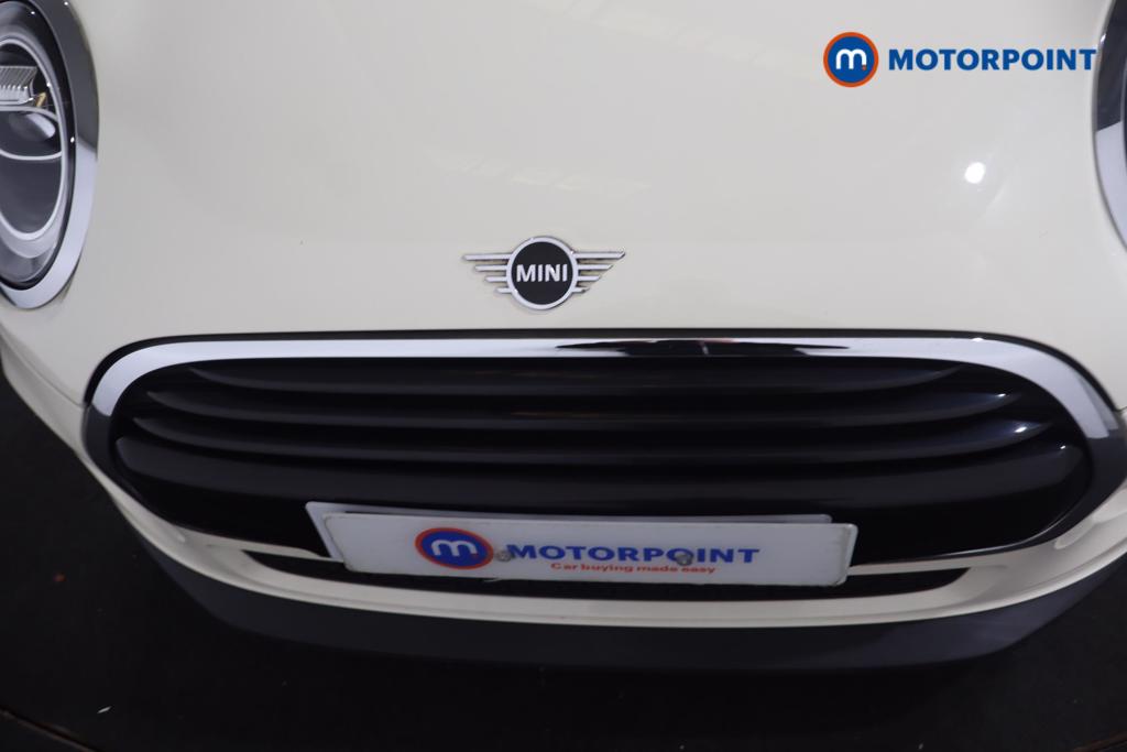 Mini Hatchback Cooper Classic Manual Petrol Hatchback - Stock Number (1645264) - 20th supplementary image
