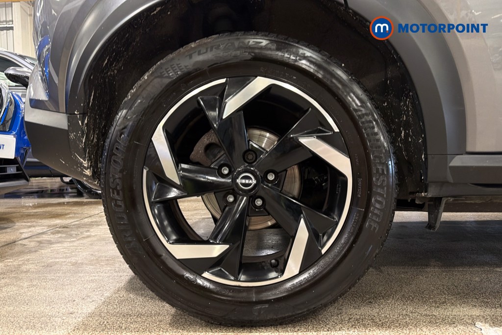 Nissan Juke N-Connecta Manual Petrol SUV - Stock Number (1645350) - 49th supplementary image