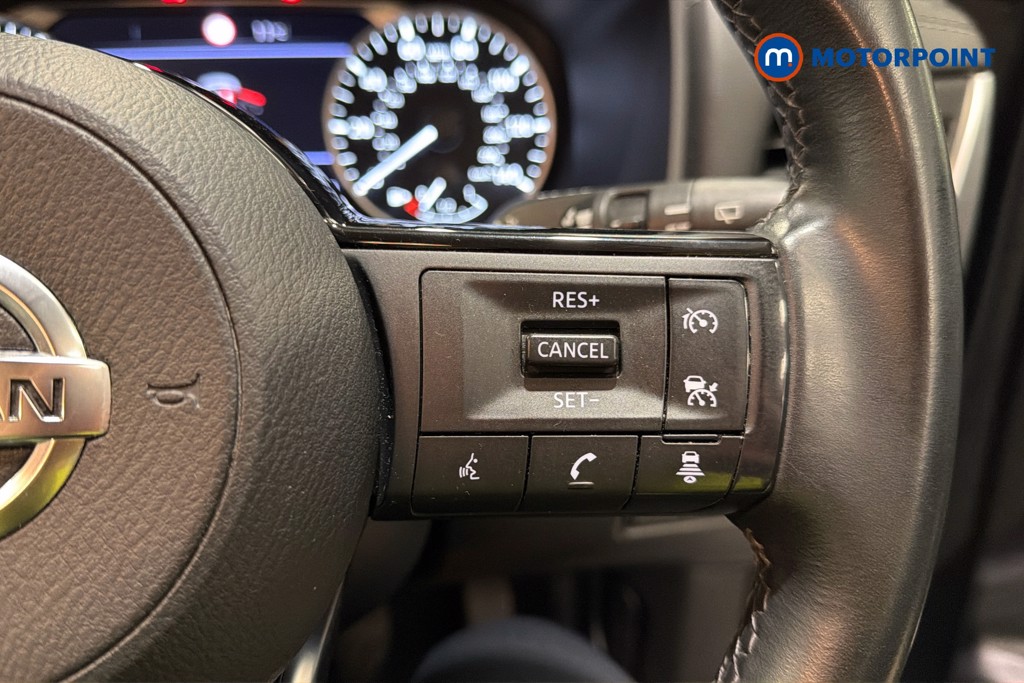 Nissan Qashqai Acenta Premium Manual Petrol SUV - Stock Number (1645908) - 4th supplementary image