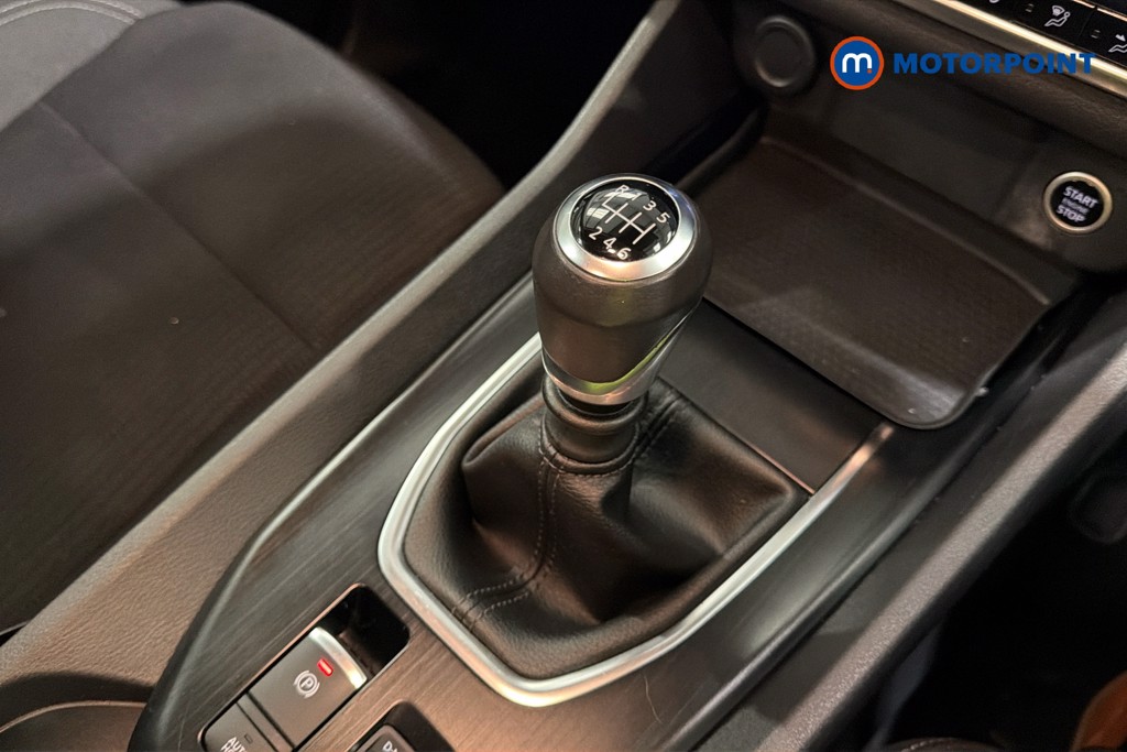 Nissan Qashqai Acenta Premium Manual Petrol SUV - Stock Number (1645908) - 15th supplementary image