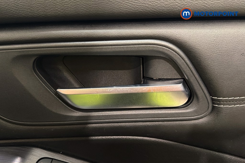 Nissan Qashqai Acenta Premium Manual Petrol SUV - Stock Number (1645908) - 42nd supplementary image