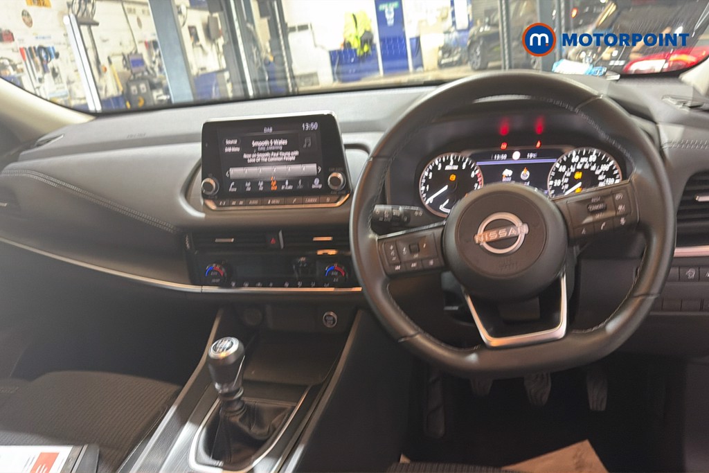 Nissan Qashqai Acenta Premium Manual Petrol SUV - Stock Number (1646005) - 2nd supplementary image