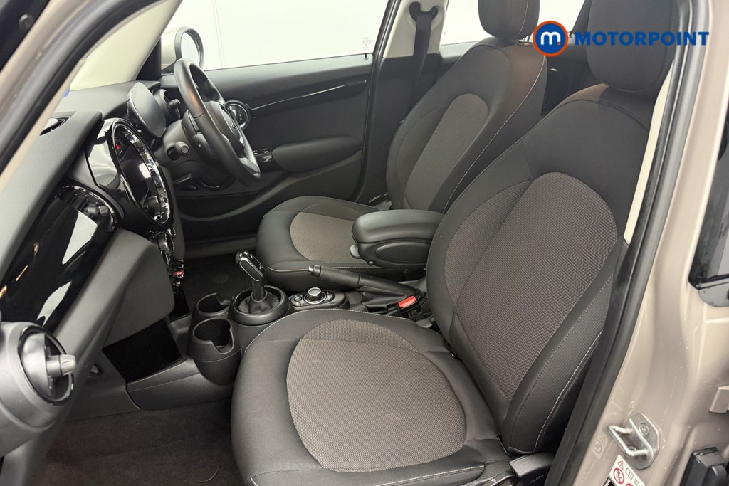 Mini Hatchback One Classic Automatic Petrol Hatchback - Stock Number (1646139) - 6th supplementary image