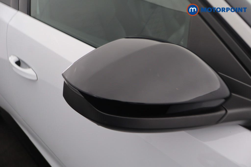 Peugeot 3008 GT Automatic Electric SUV - Stock Number (1646579) - 33rd supplementary image