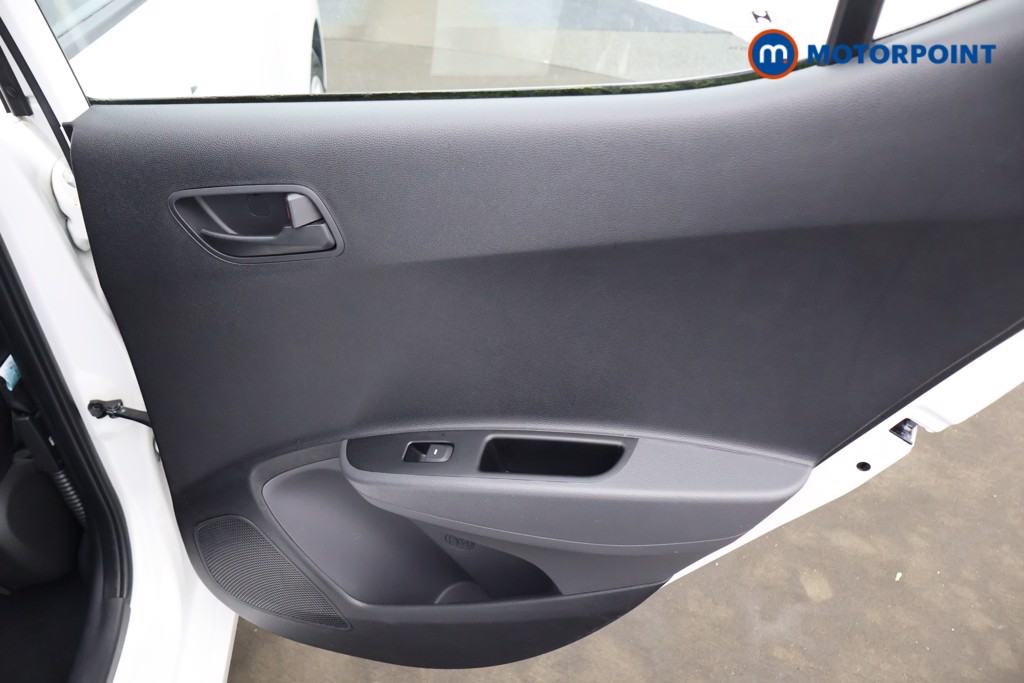Hyundai I10 SE Automatic Petrol Hatchback - Stock Number (1647207) - 17th supplementary image