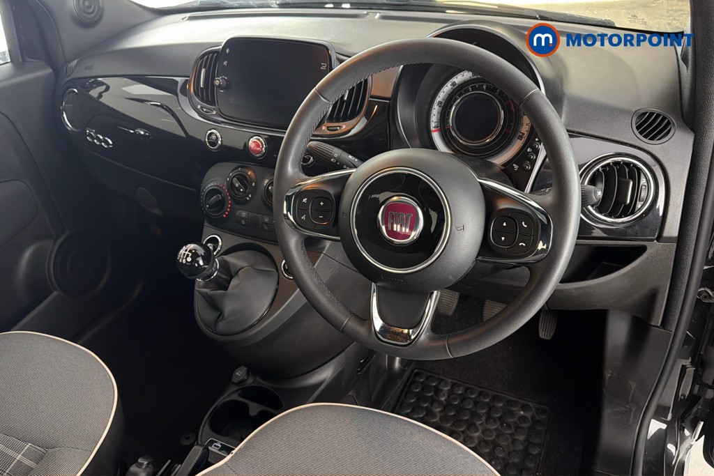Fiat 500 Lounge Manual Petrol Hatchback - Stock Number (1647792) - 1st supplementary image