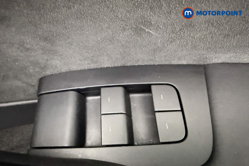 Tesla Model Y Long Range Automatic Electric SUV - Stock Number (1648195) - 20th supplementary image