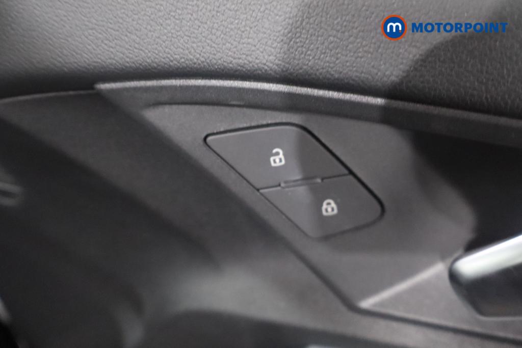 Audi A3 Sport Automatic Petrol Plug-In Hybrid Hatchback - Stock Number (1648394) - 10th supplementary image