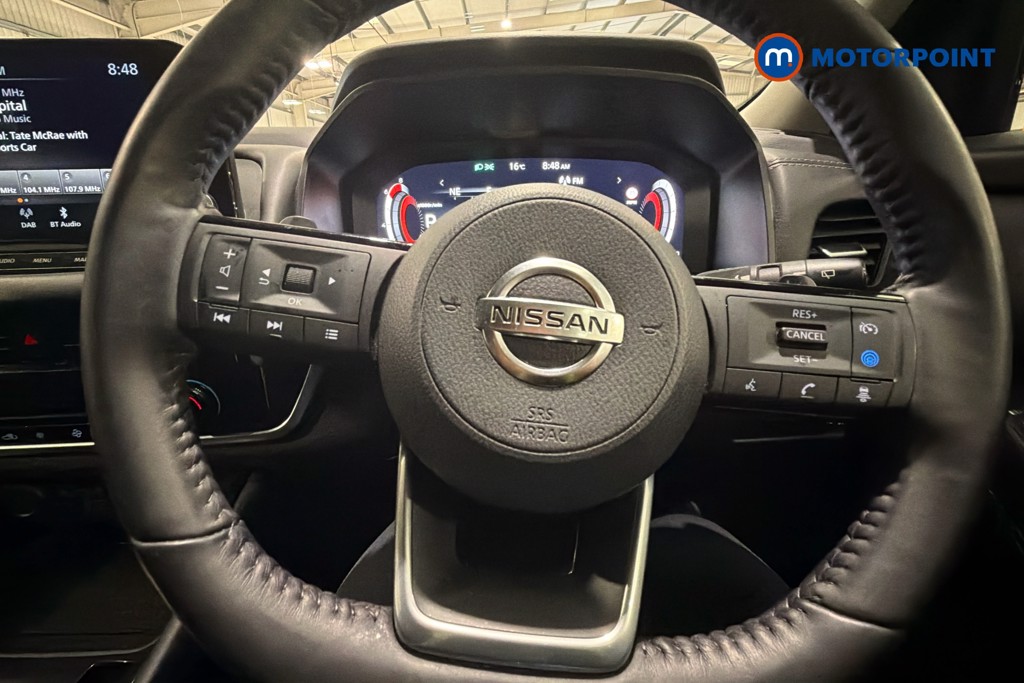 Nissan Qashqai Premiere Edition Automatic Petrol SUV - Stock Number (1648595) - 5th supplementary image
