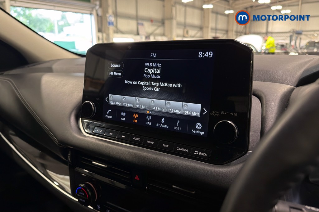 Nissan Qashqai Premiere Edition Automatic Petrol SUV - Stock Number (1648595) - 9th supplementary image