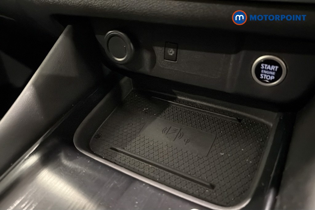 Nissan Qashqai Premiere Edition Automatic Petrol SUV - Stock Number (1648595) - 17th supplementary image