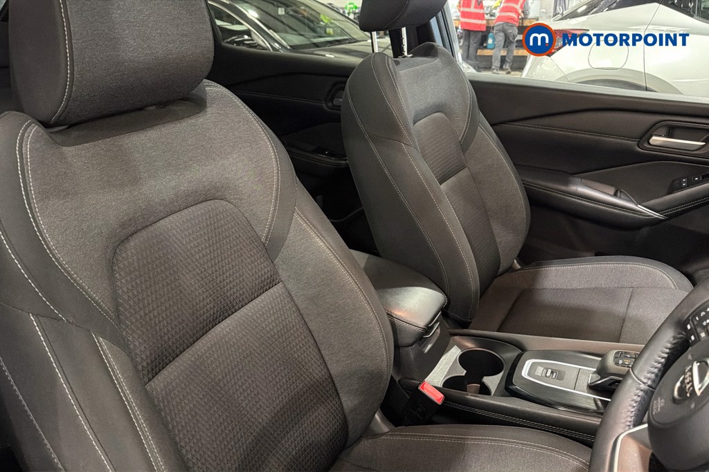 Nissan Qashqai Premiere Edition Automatic Petrol SUV - Stock Number (1648595) - 22nd supplementary image