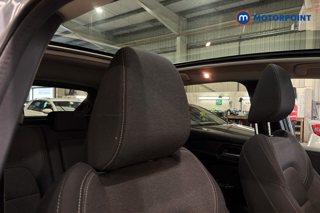 Nissan Qashqai Premiere Edition Automatic Petrol SUV - Stock Number (1648595) - 23rd supplementary image