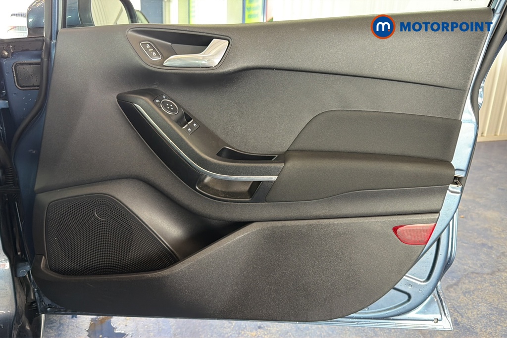 Ford Fiesta Zetec Manual Petrol Hatchback - Stock Number (1649209) - 18th supplementary image