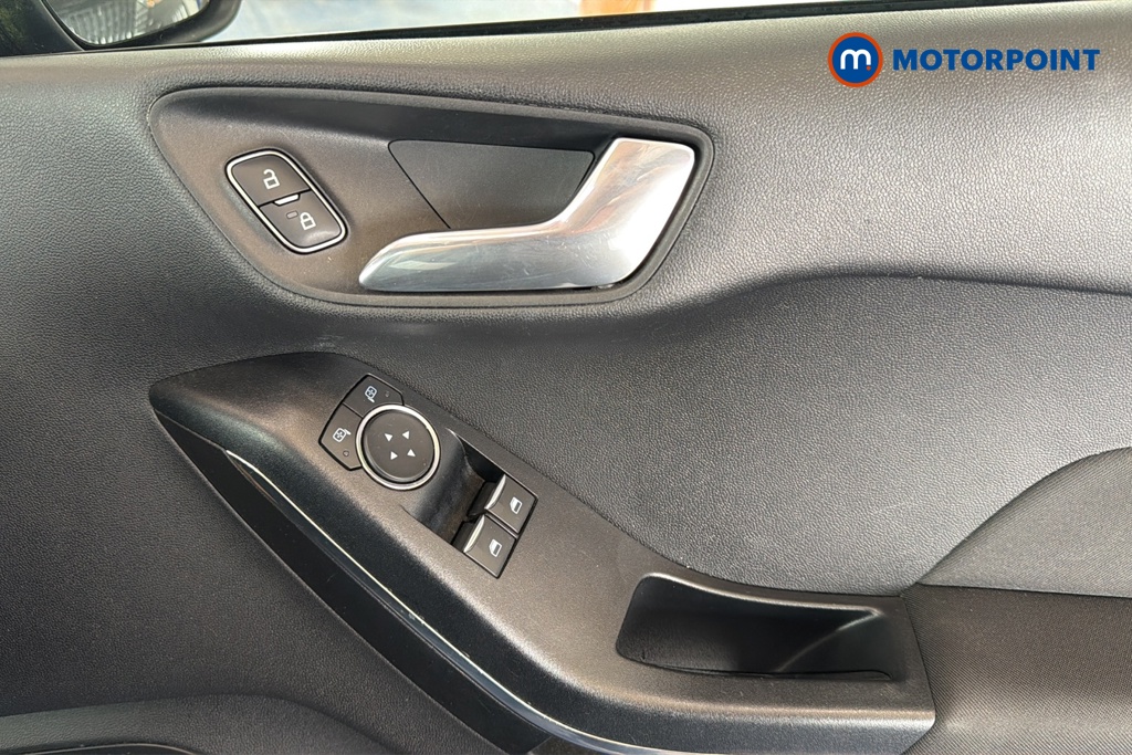 Ford Fiesta Zetec Manual Petrol Hatchback - Stock Number (1649209) - 19th supplementary image