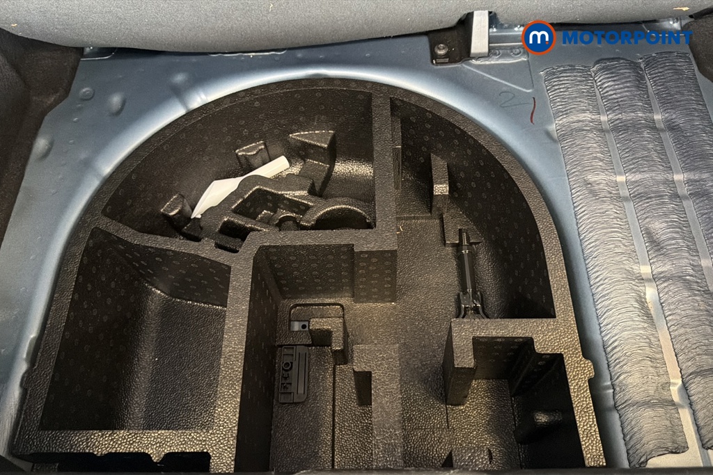 Ford Fiesta Zetec Manual Petrol Hatchback - Stock Number (1649209) - 33rd supplementary image