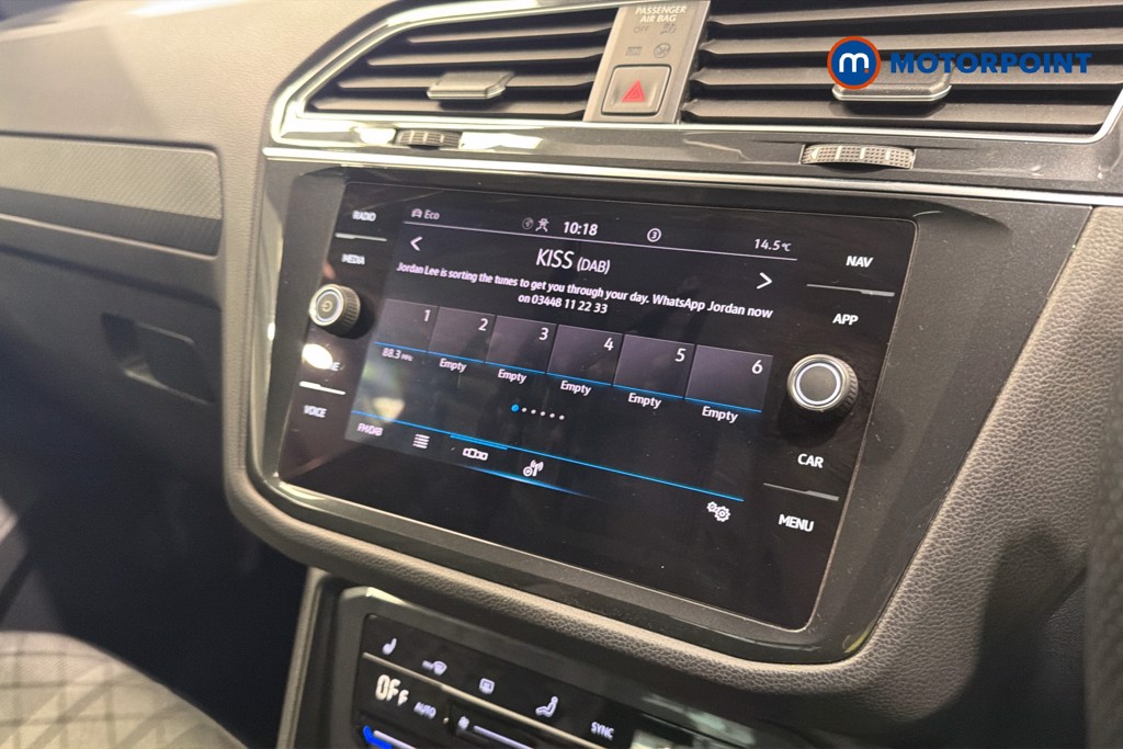 Volkswagen Tiguan R-Line Automatic Diesel SUV - Stock Number (1649359) - 9th supplementary image