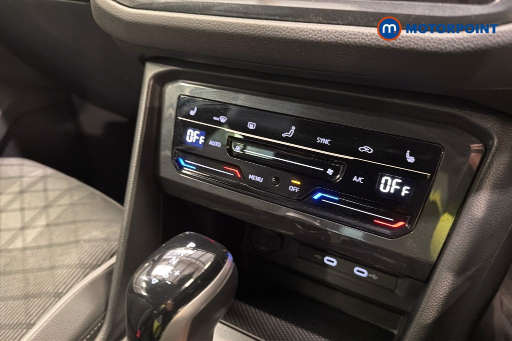 Volkswagen Tiguan R-Line Automatic Diesel SUV - Stock Number (1649359) - 12th supplementary image