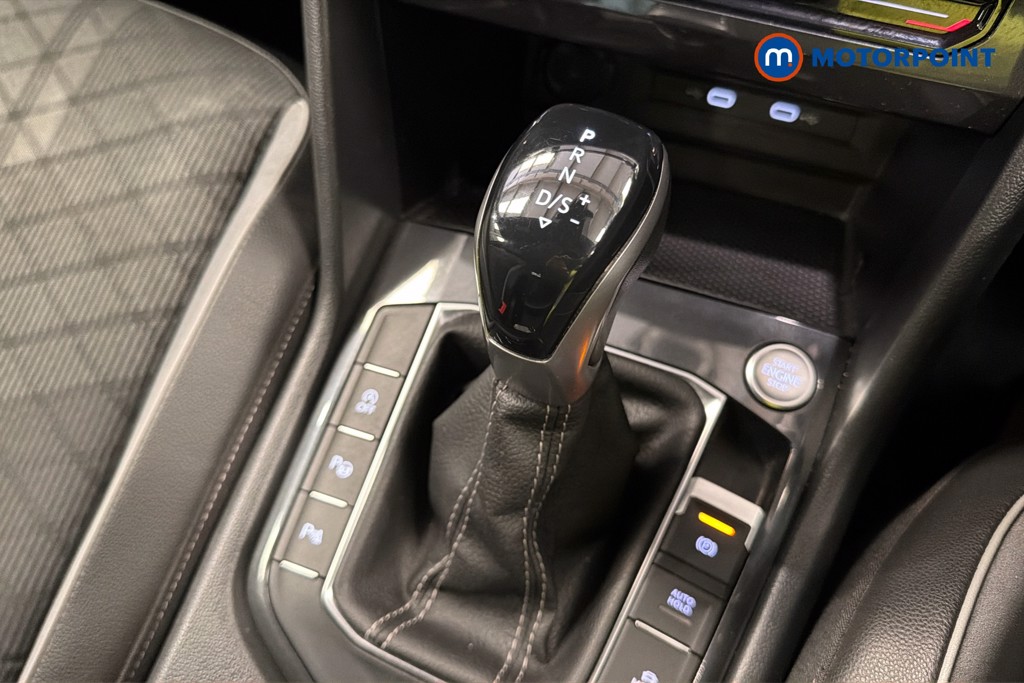 Volkswagen Tiguan R-Line Automatic Diesel SUV - Stock Number (1649359) - 15th supplementary image