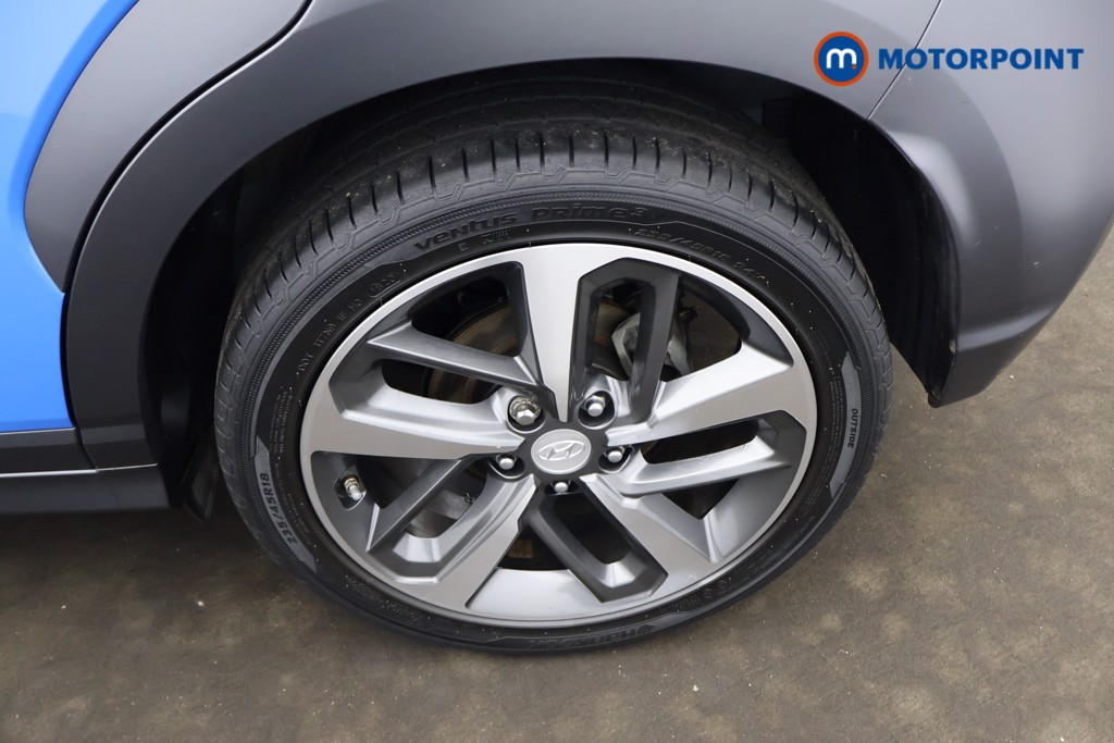 Hyundai Kona Premium Manual Petrol SUV - Stock Number (1649428) - 2nd supplementary image