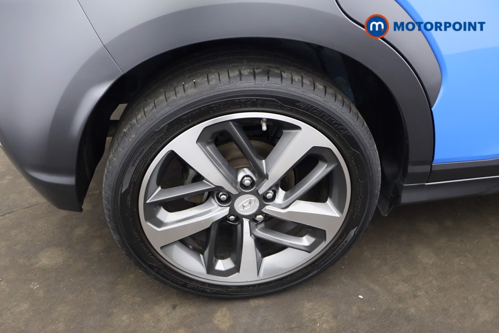 Hyundai Kona Premium Manual Petrol SUV - Stock Number (1649428) - 3rd supplementary image