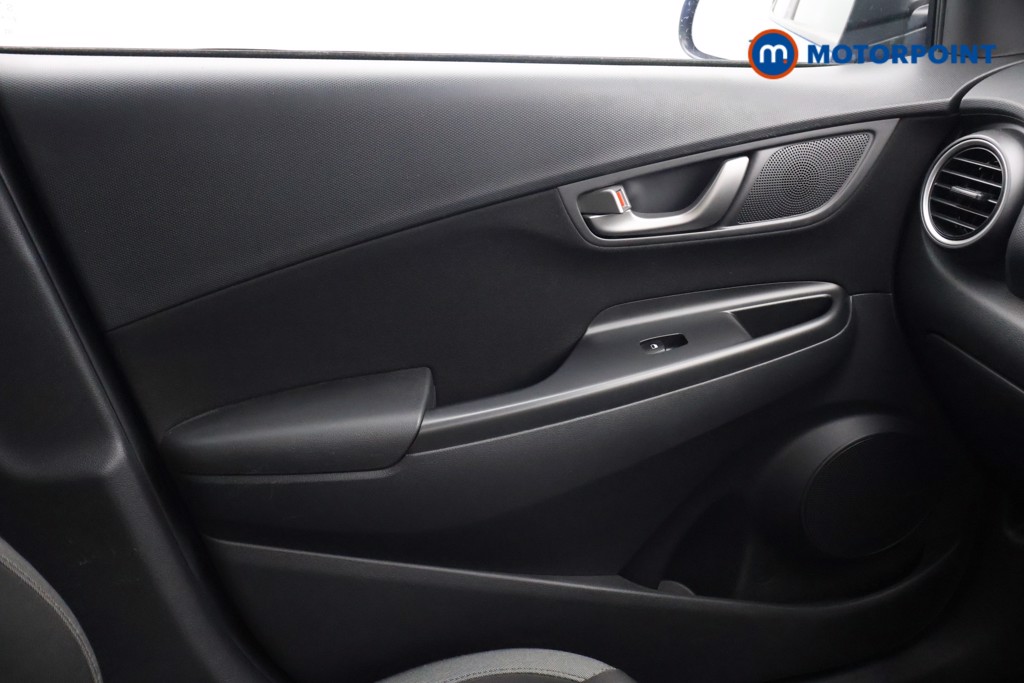 Hyundai Kona Premium Manual Petrol SUV - Stock Number (1649428) - 11th supplementary image