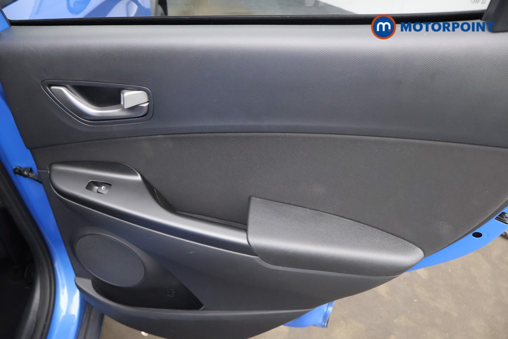 Hyundai Kona Premium Manual Petrol SUV - Stock Number (1649428) - 17th supplementary image