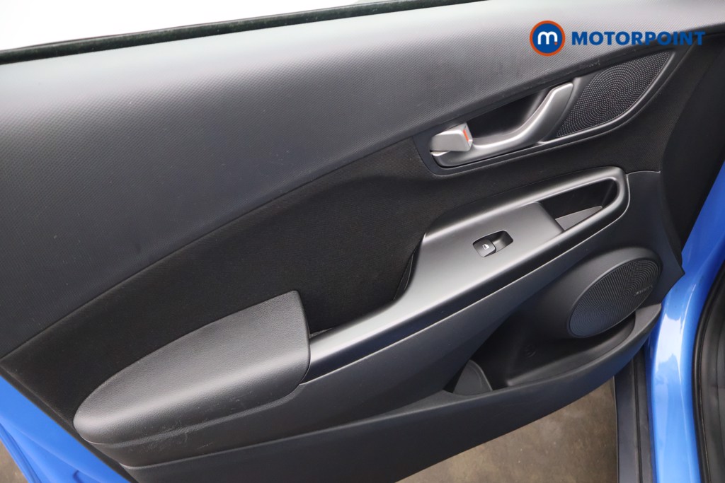 Hyundai Kona Premium Manual Petrol SUV - Stock Number (1649428) - 22nd supplementary image