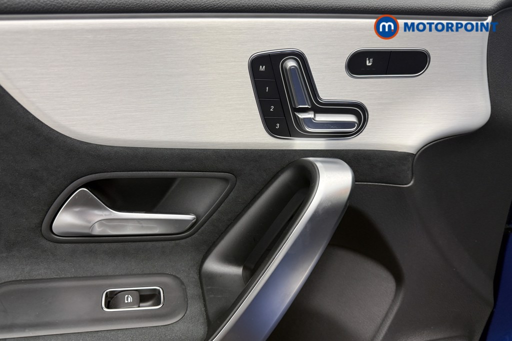 Mercedes-Benz A Class Amg Line Automatic Petrol Hatchback - Stock Number (1649674) - 8th supplementary image