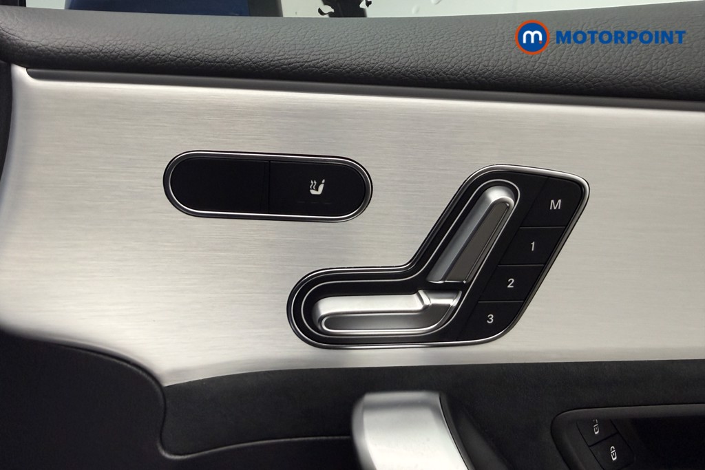 Mercedes-Benz A Class Amg Line Automatic Petrol Hatchback - Stock Number (1649674) - 20th supplementary image