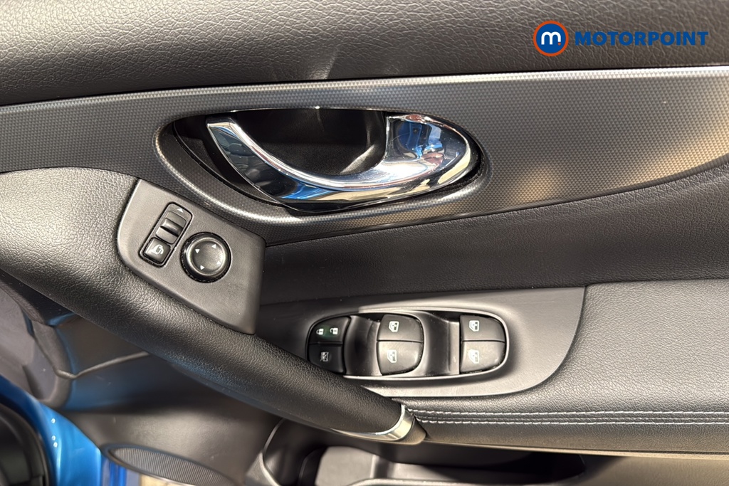 Nissan Qashqai N-Motion Automatic Petrol SUV - Stock Number (1649721) - 19th supplementary image