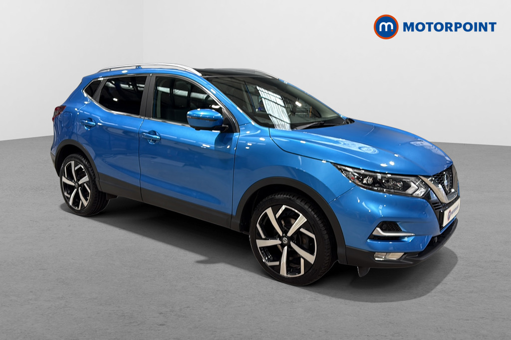 Nissan Qashqai N-Motion Automatic Petrol SUV - Stock Number (1649721) - Drivers side front corner