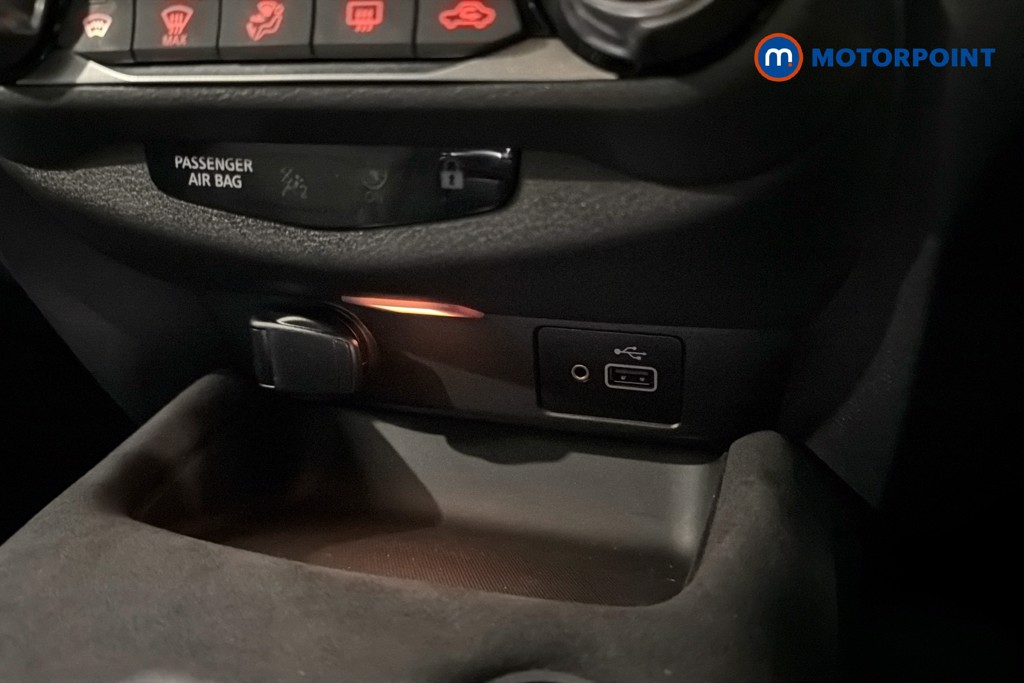 Nissan Juke Tekna-Plus Automatic Petrol SUV - Stock Number (1649966) - 17th supplementary image
