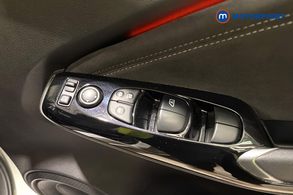 Nissan Juke Tekna-Plus Automatic Petrol SUV - Stock Number (1649966) - 20th supplementary image