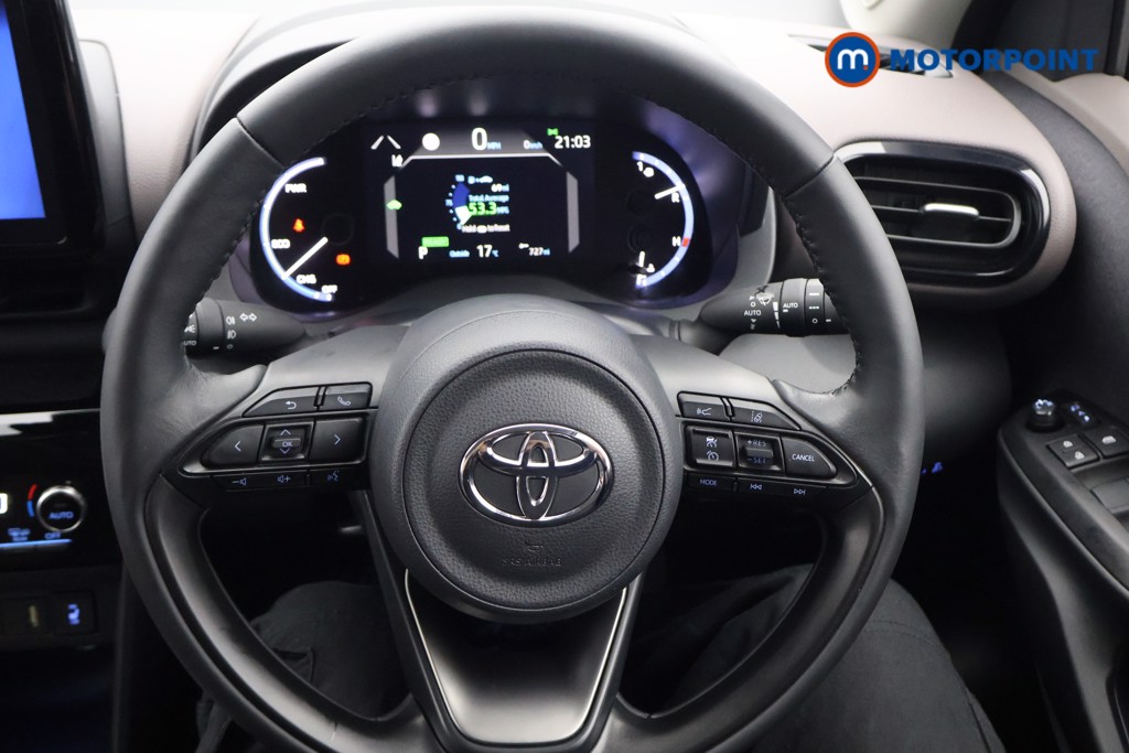 Toyota Yaris Cross Excel Automatic Petrol-Electric Hybrid Estate - Stock Number (1650058) - 1st supplementary image
