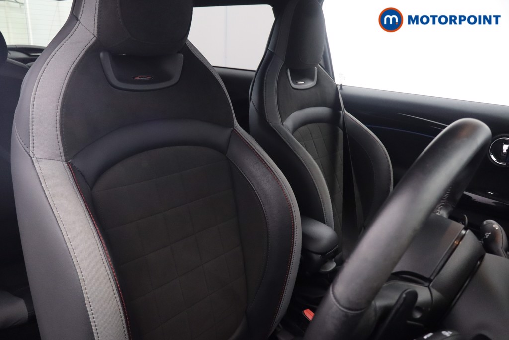 Mini Hatchback Cooper S Sport Automatic Petrol Hatchback - Stock Number (1650373) - 16th supplementary image