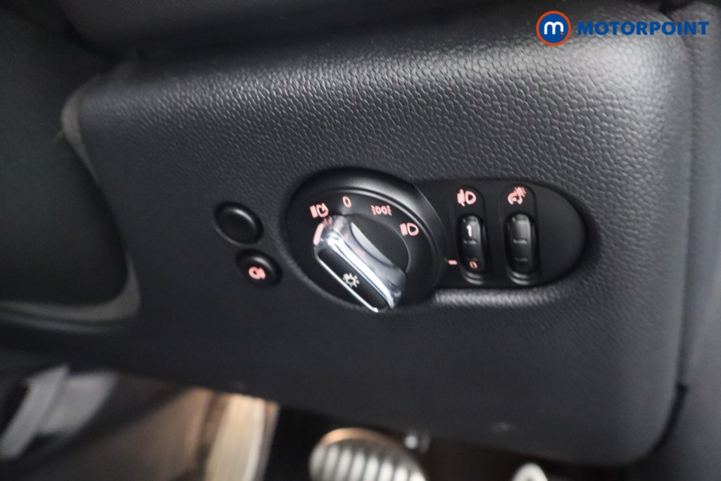 Mini Hatchback Cooper S Sport Automatic Petrol Hatchback - Stock Number (1650373) - 21st supplementary image