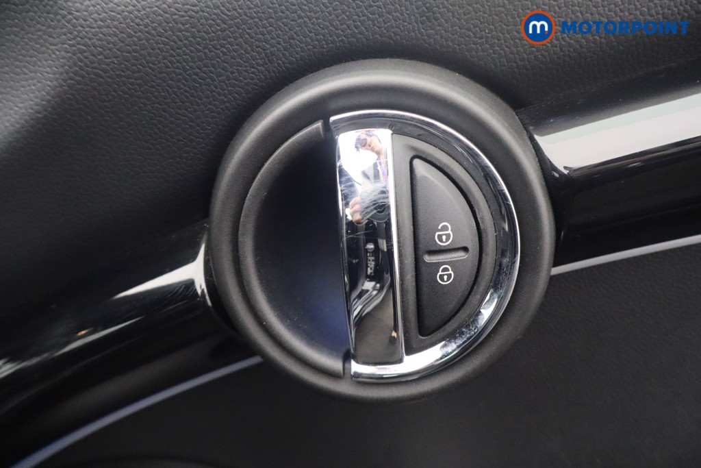 Mini Hatchback Cooper S Sport Automatic Petrol Hatchback - Stock Number (1650373) - 26th supplementary image