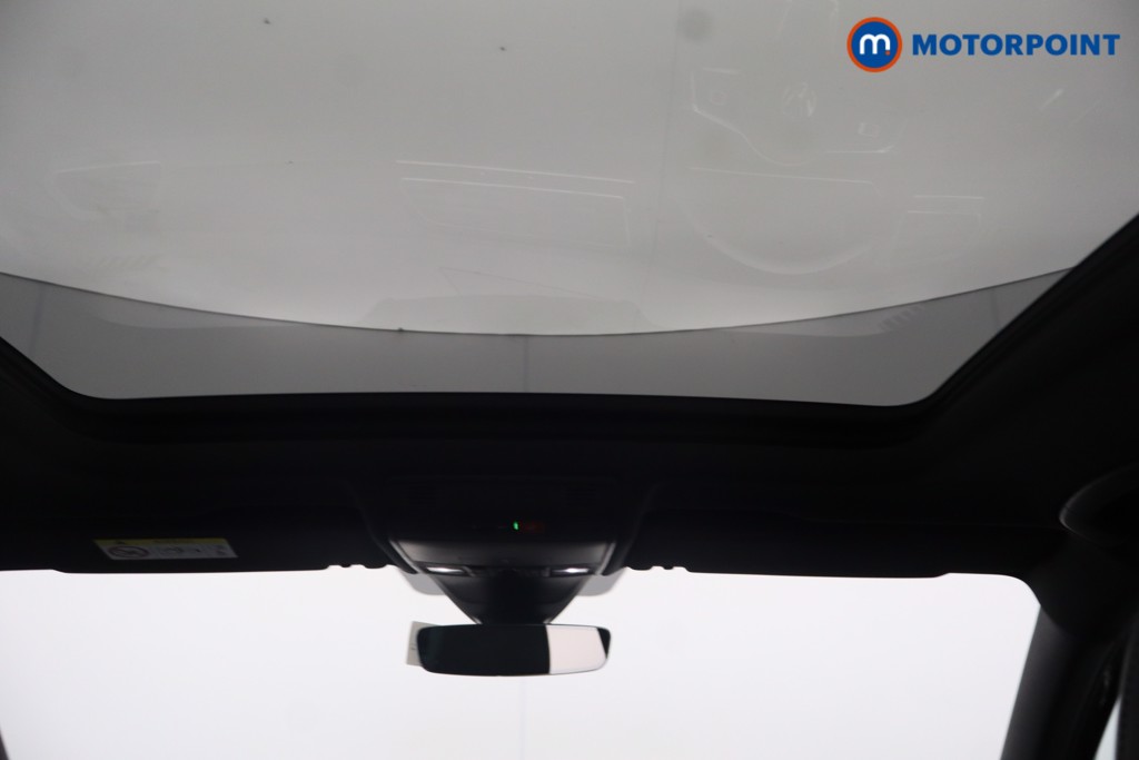 Volkswagen Tiguan R-Line Tech Automatic Petrol SUV - Stock Number (1650380) - 12th supplementary image