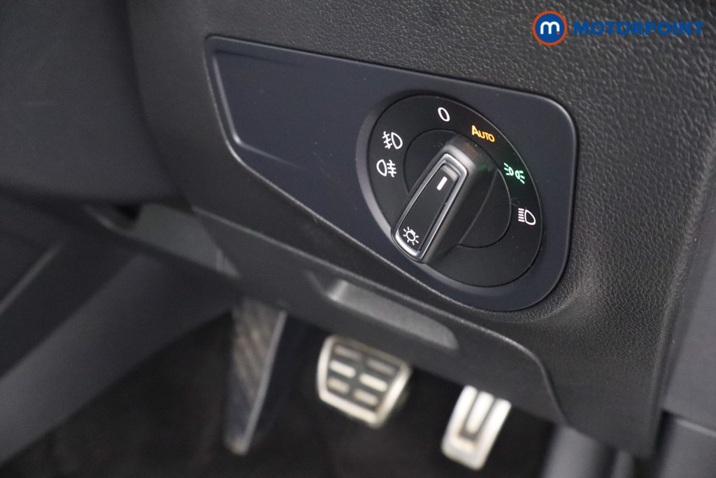 Volkswagen Tiguan R-Line Tech Automatic Petrol SUV - Stock Number (1650380) - 17th supplementary image