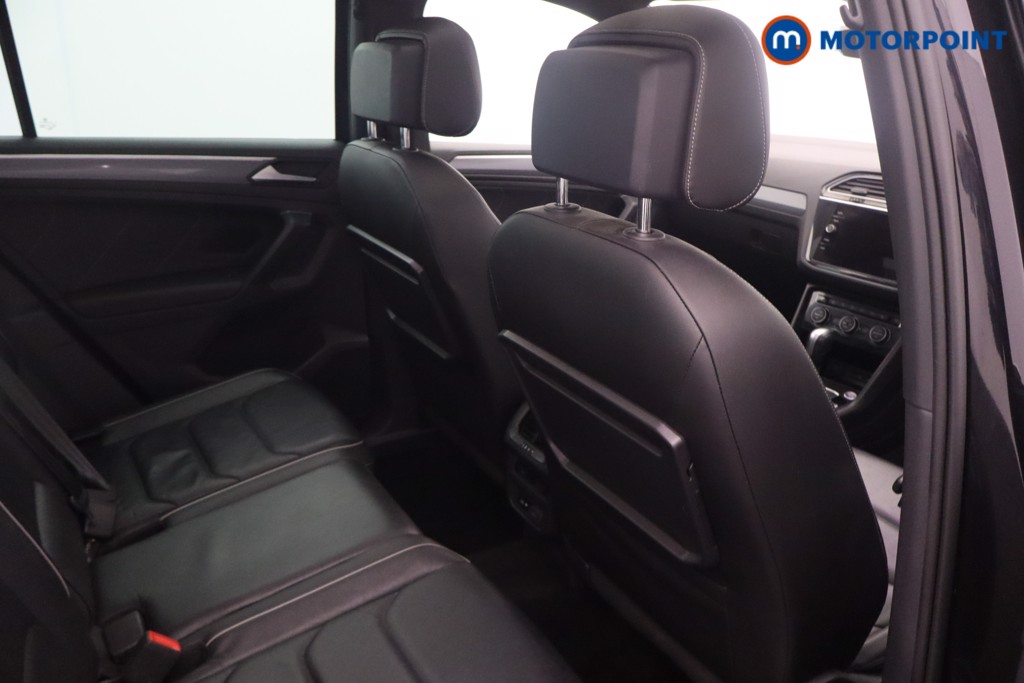 Volkswagen Tiguan R-Line Tech Automatic Petrol SUV - Stock Number (1650380) - 23rd supplementary image