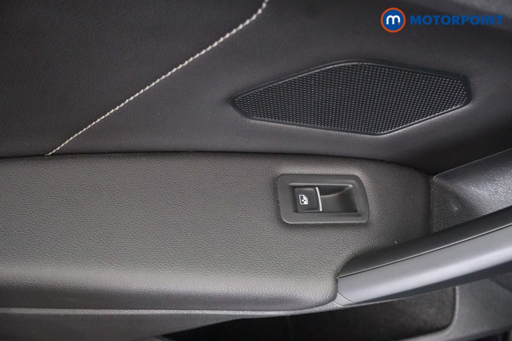 Volkswagen Tiguan R-Line Tech Automatic Petrol SUV - Stock Number (1650380) - 35th supplementary image