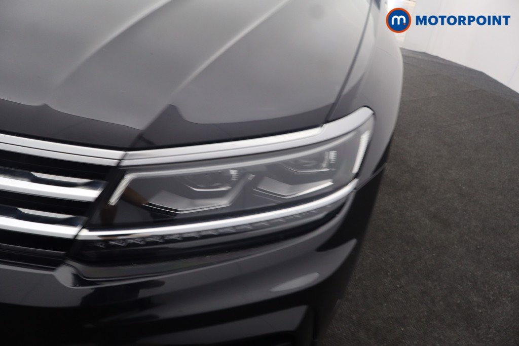 Volkswagen Tiguan R-Line Tech Automatic Petrol SUV - Stock Number (1650380) - 44th supplementary image