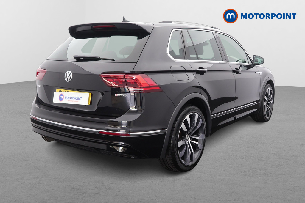 Volkswagen Tiguan R-Line Tech Automatic Petrol SUV - Stock Number (1650380) - Drivers side rear corner