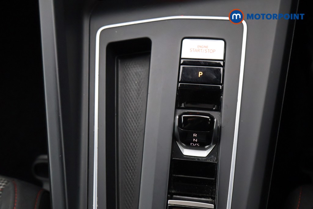 Volkswagen Golf GTI Automatic Petrol Hatchback - Stock Number (1650423) - 7th supplementary image