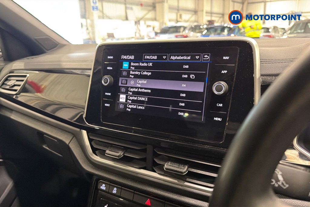 Volkswagen T-Roc R-Line Manual Petrol SUV - Stock Number (1650427) - 9th supplementary image