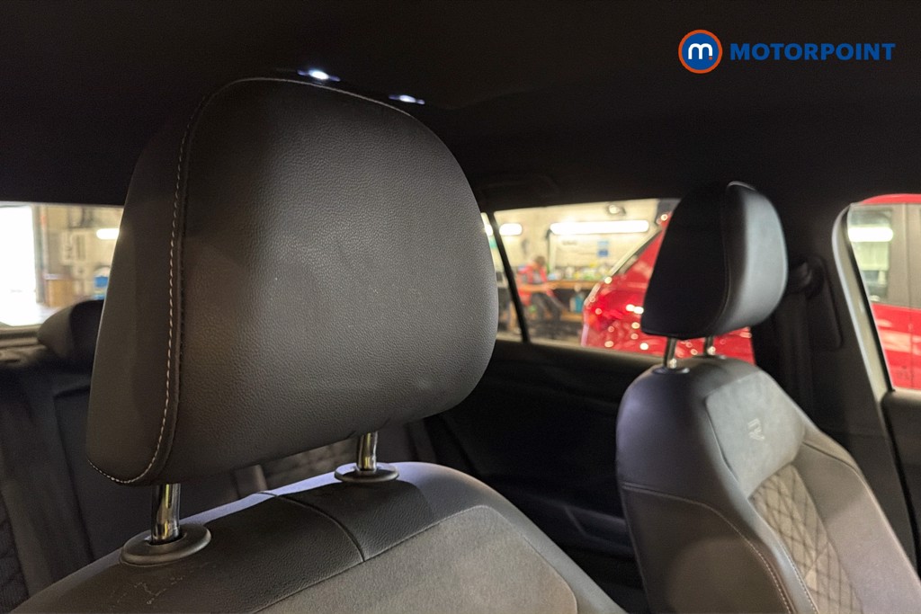 Volkswagen T-Roc R-Line Manual Petrol SUV - Stock Number (1650427) - 23rd supplementary image