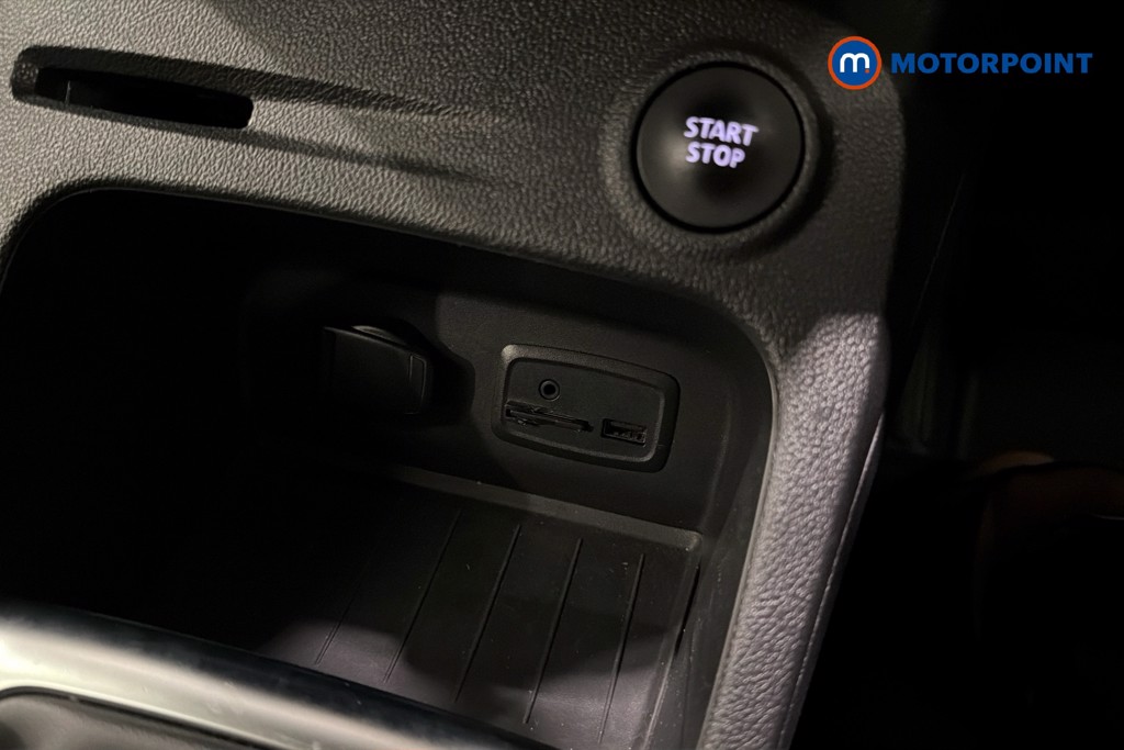 Renault Captur Gt Line Manual Diesel SUV - Stock Number (1650461) - 17th supplementary image
