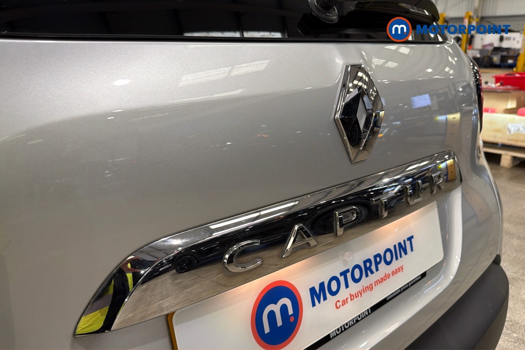 Renault Captur Gt Line Manual Diesel SUV - Stock Number (1650461) - 37th supplementary image