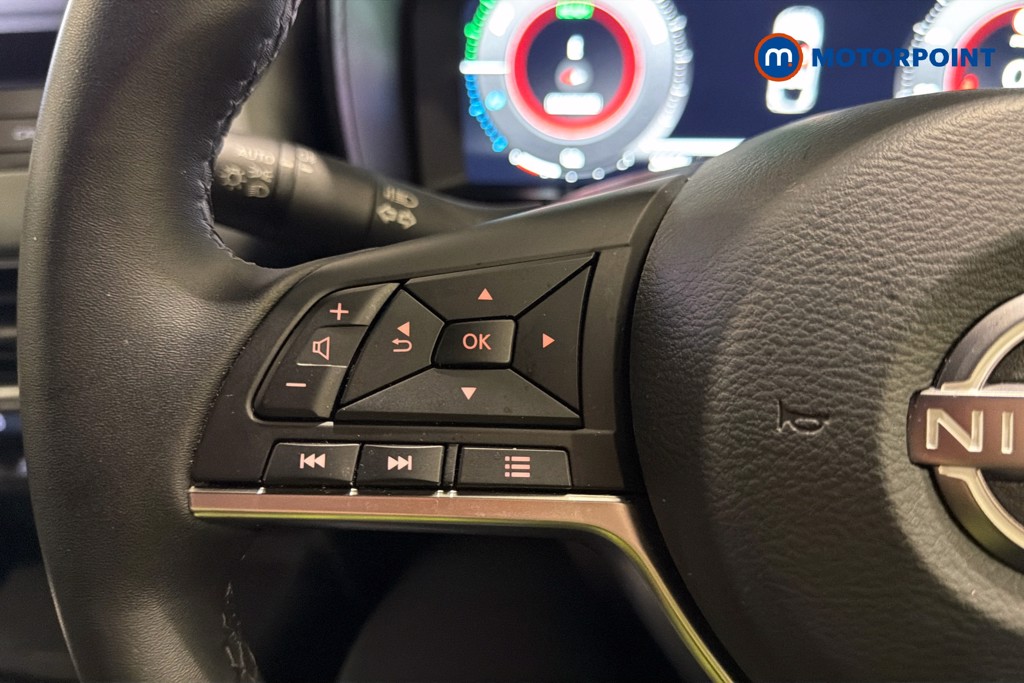 Nissan Juke N-Connecta Automatic Petrol-Electric Hybrid SUV - Stock Number (1650534) - 3rd supplementary image